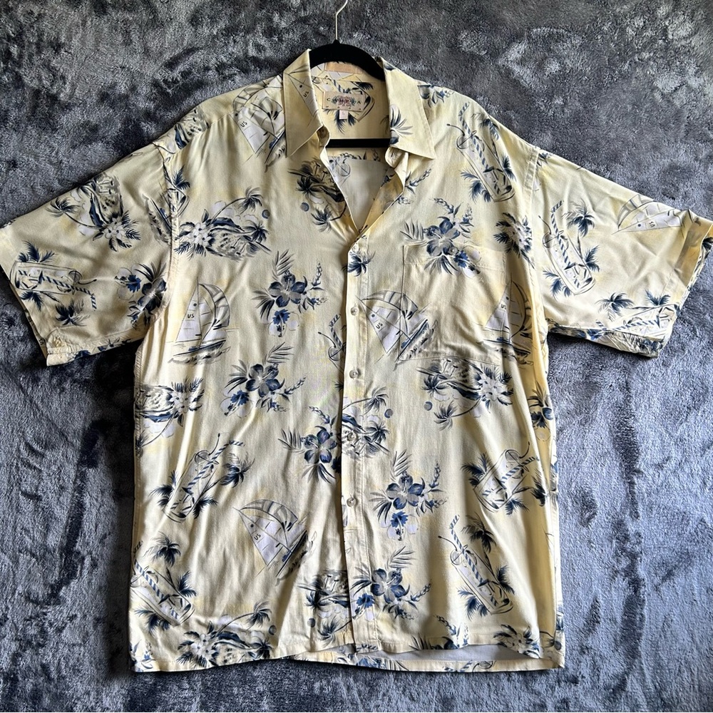 Campia Moda‎ Hawaiian Shirt Mens L Yellow Sailboat Floral Coastal Nautical Camp
